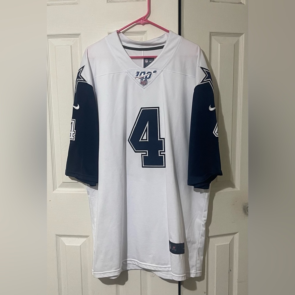 Dallas Cowboys Nike Men's White and Navy Jersey